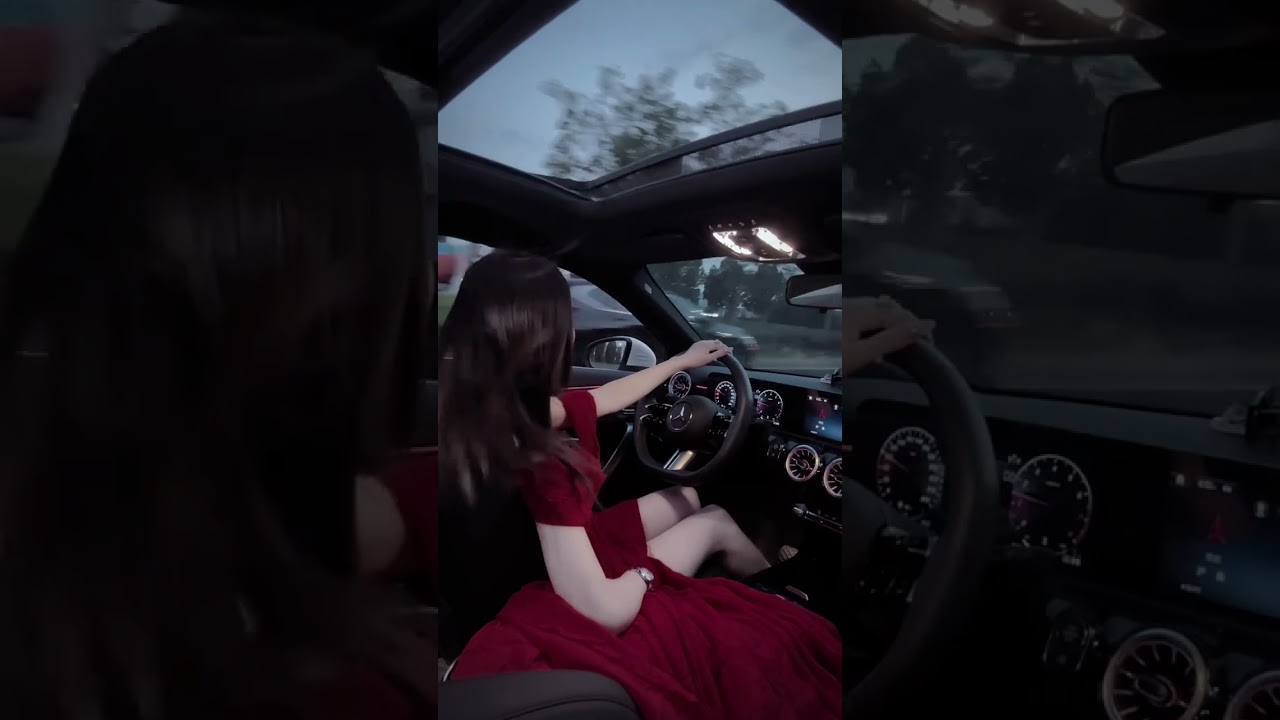 A Mercedes Queen&rsquo;s Drive | Elegance on Every Turn 🌸. #viral #lifeisbutadream #automobile #mercedes