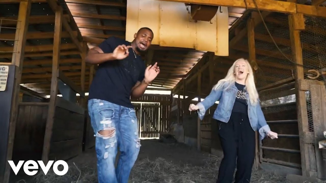 JustCordell and Tori Parris - Remember The Moon