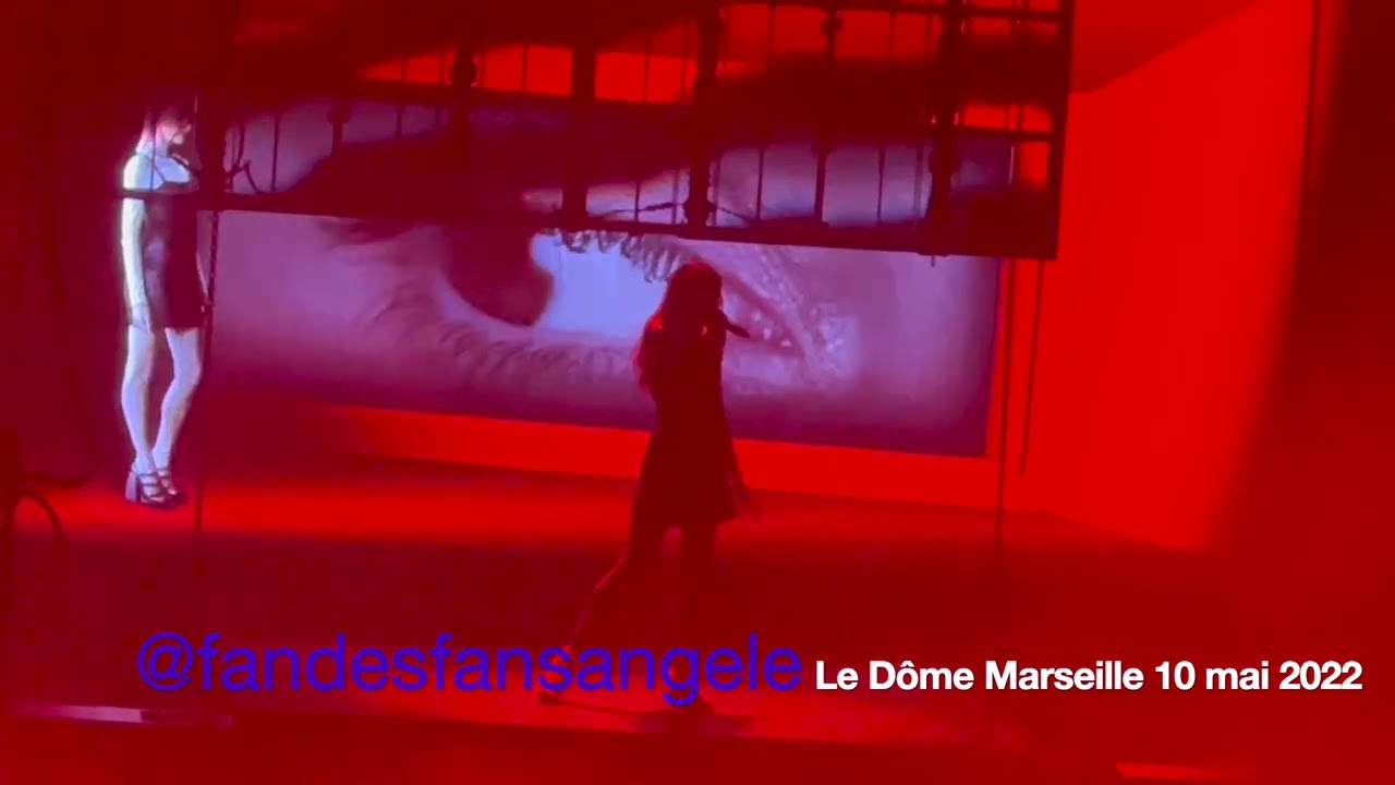 Angèle - Perdus  (live le Dôme Marseille 10 mai 2022)