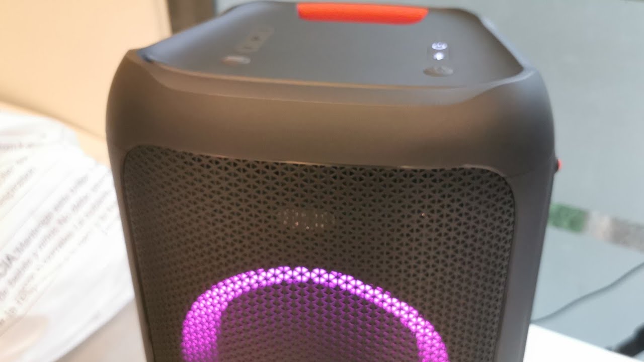 JBL PartyBox 100 unboxing the Bluetooth speaker