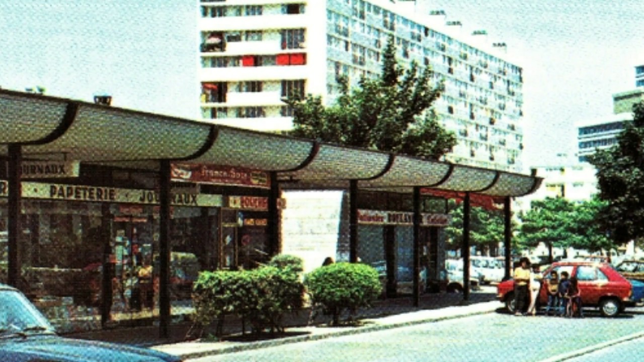 93370 Les Bosquets un ghetto français (1/8)