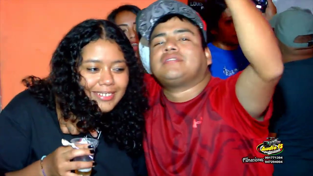 AUDIO 15 PRODUCCIONES - MIGUELON Y LAS VOCES -  SANTA ROSITA MIX *FELIZ CUMPLEAÑOS CHON*