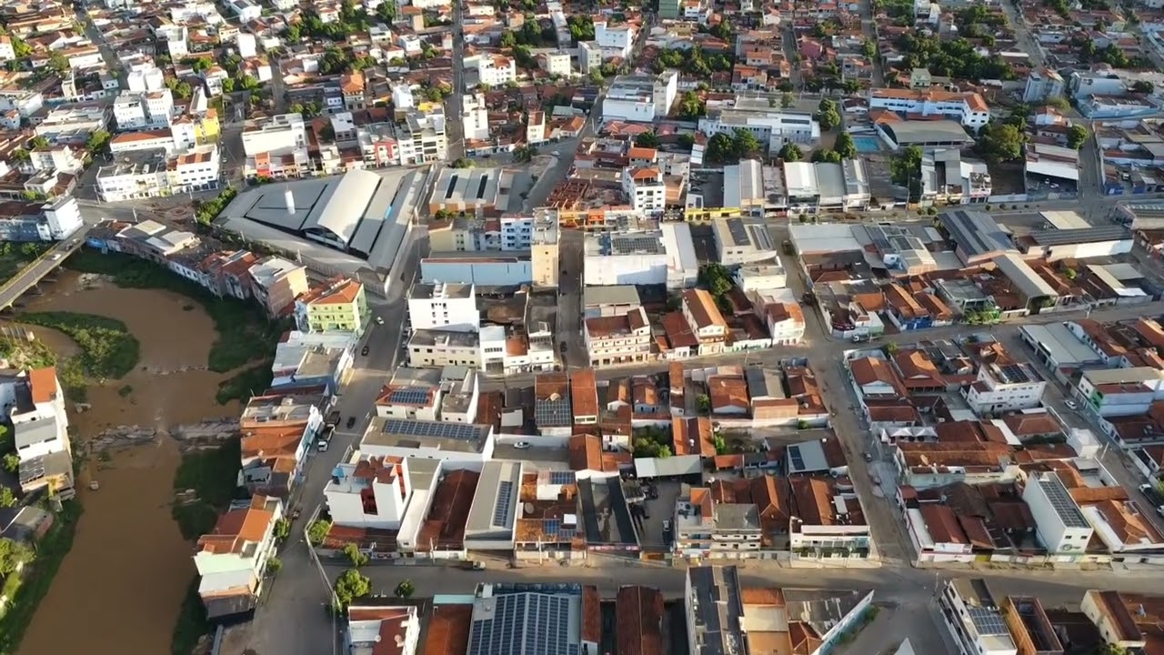 Salinas MG passeio pela cidade a 100m de altura.