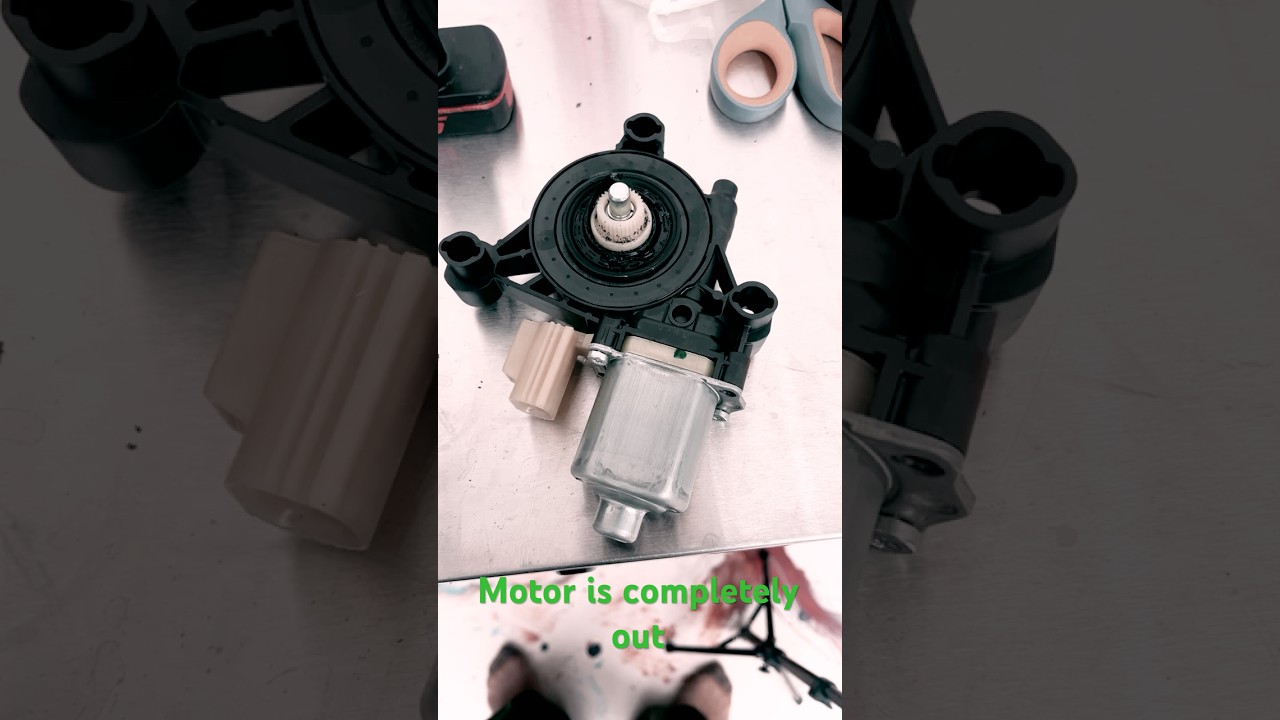 Motor for window regulator messed up #jamaica #fordescape #mechanic #fix #regulator #window #diy