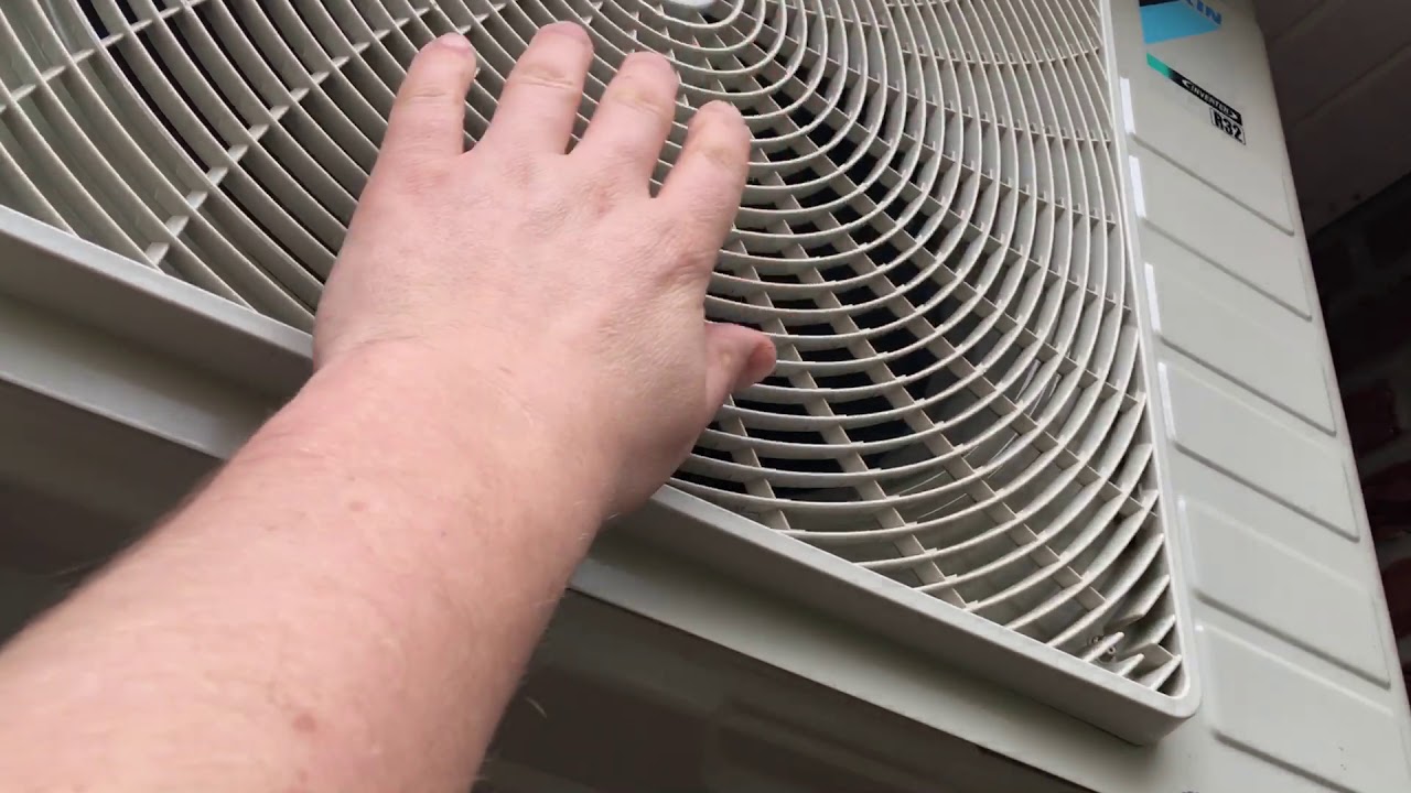 Lage energierekening zonder grote investering?Het kan! Verwarm met airco, houtkachel en zonneboiler