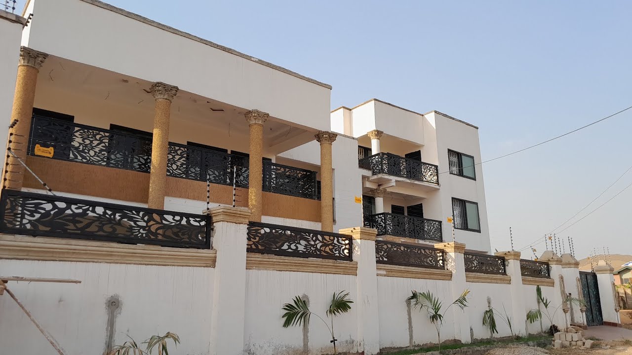 Прекрасно спроектированный дом с 11 спальнями на продажу в Гане🇬🇭 Кумаси Буобай GHC4,800,000