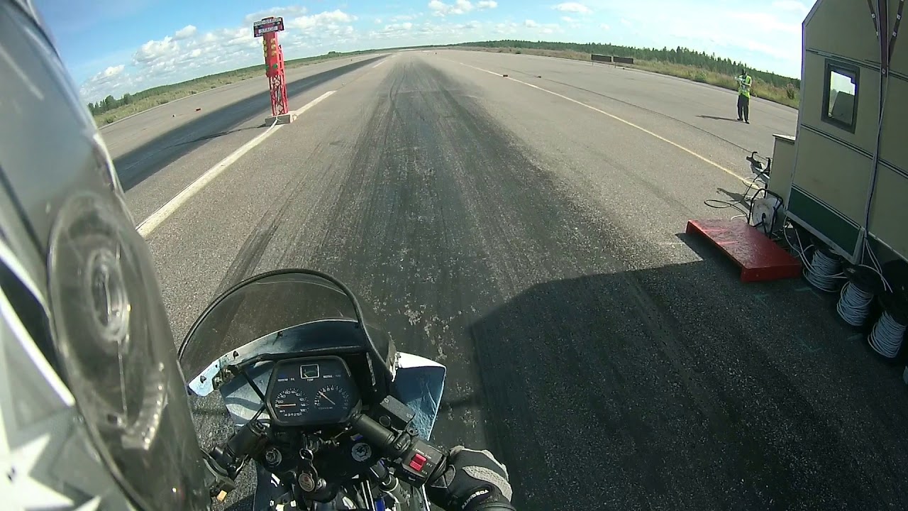 Suzuki RG125 Gamma 1/4 maili Pudasj&auml;rvi