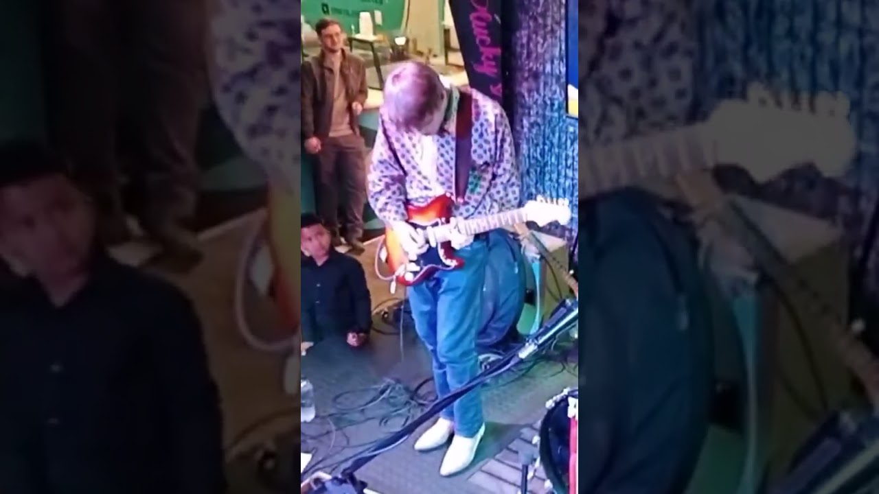 Alec Griffiths "Lullaby for my Girl" first live performance with Smoking Room