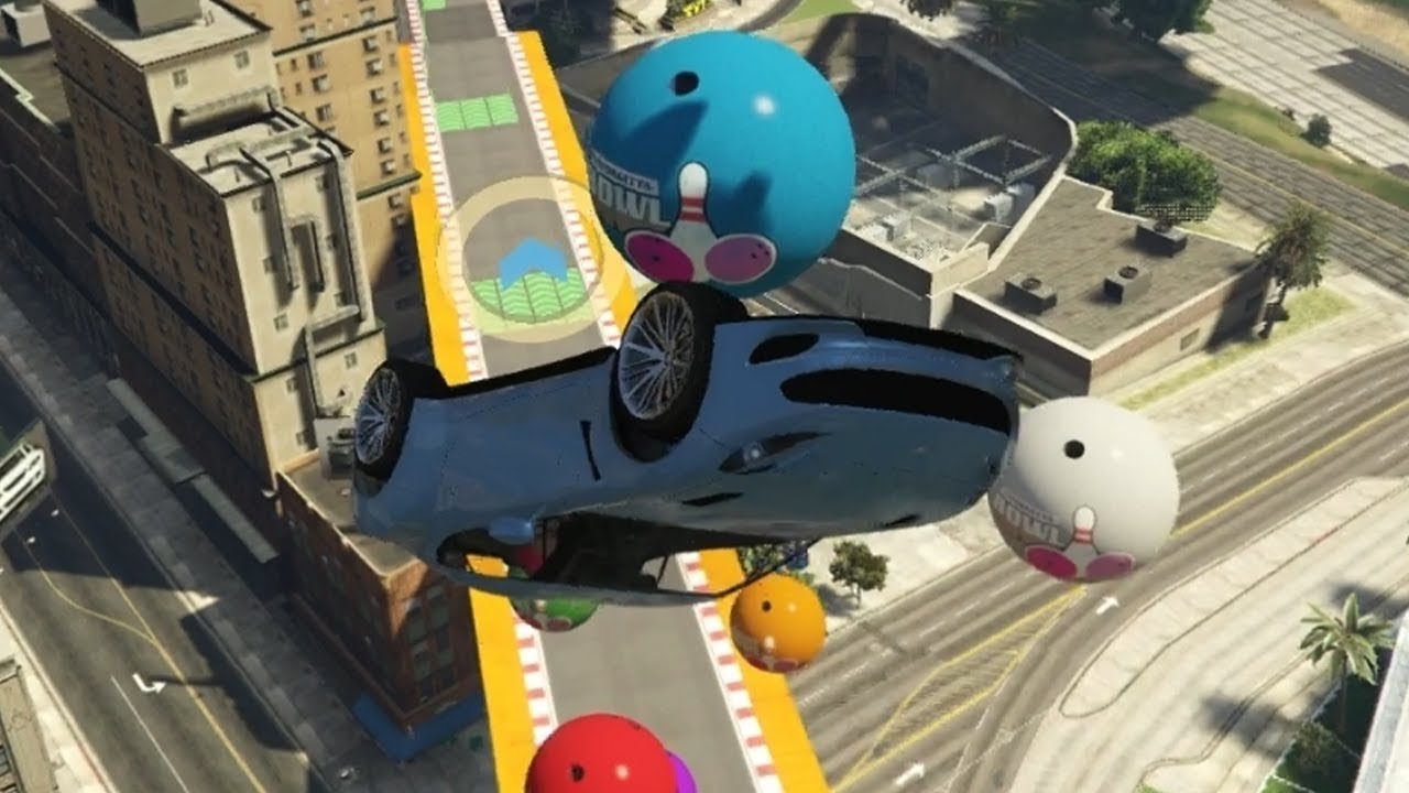 AUTOMATISCHE STUNT TUSSEN BOWLING BALLEN! (GTA V Online Races)