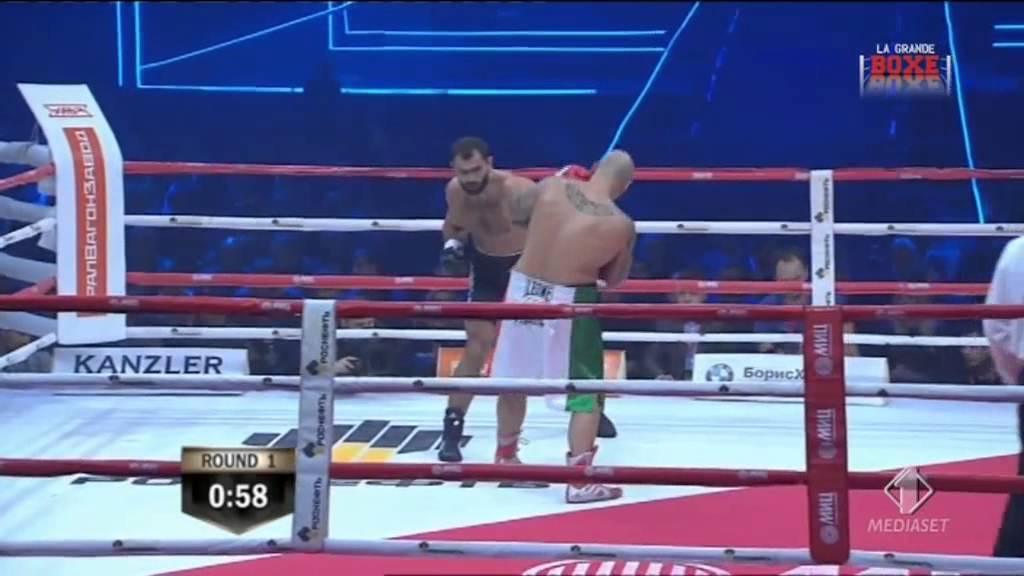 24 Ottobre 2014 - Russia - Giacobbe Fragomeni Vs Rakhim Chakhkiev - Peso Massimo Leggero