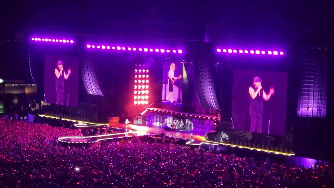 AC/DC - You Shook Me All Night Long, 28/02/26, Live in São Paulo,  Morumbi