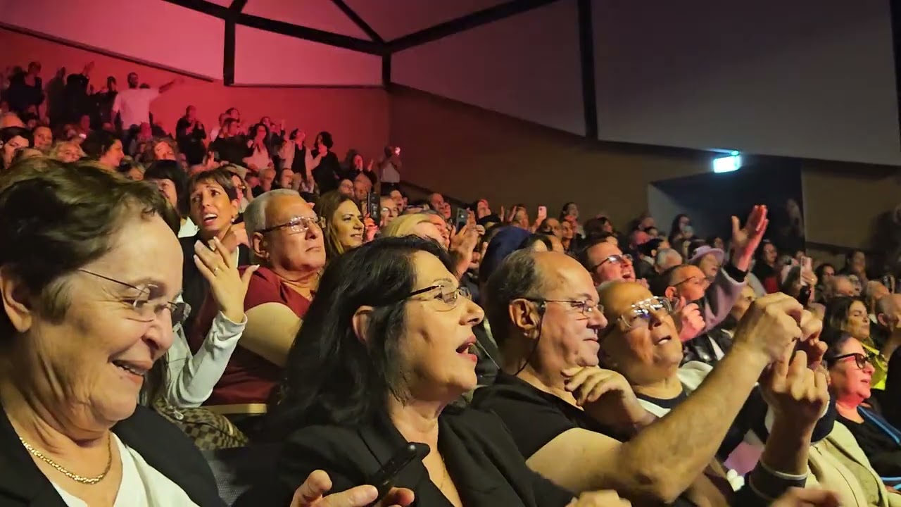 יואב יצחק מחרוזת צלצולי פעמונים מי יאהב אותך אופקים