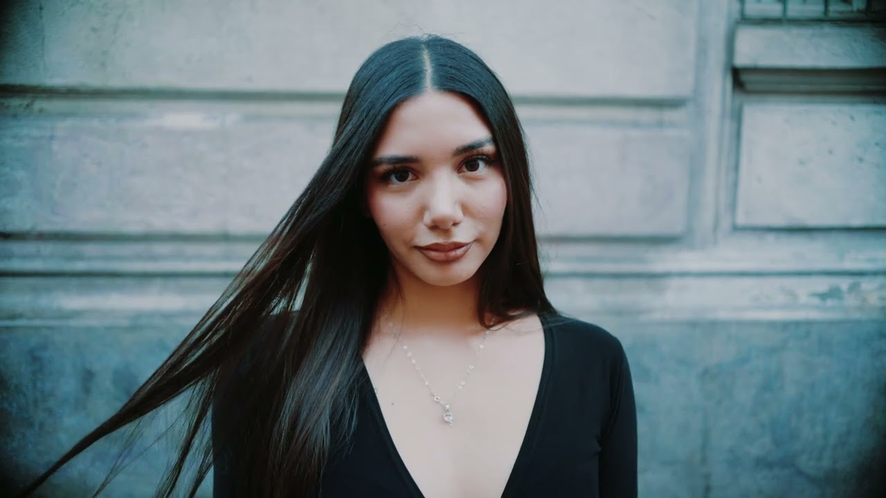 Nvxhio - ELLA ESTA BUENA (Video Oficial)