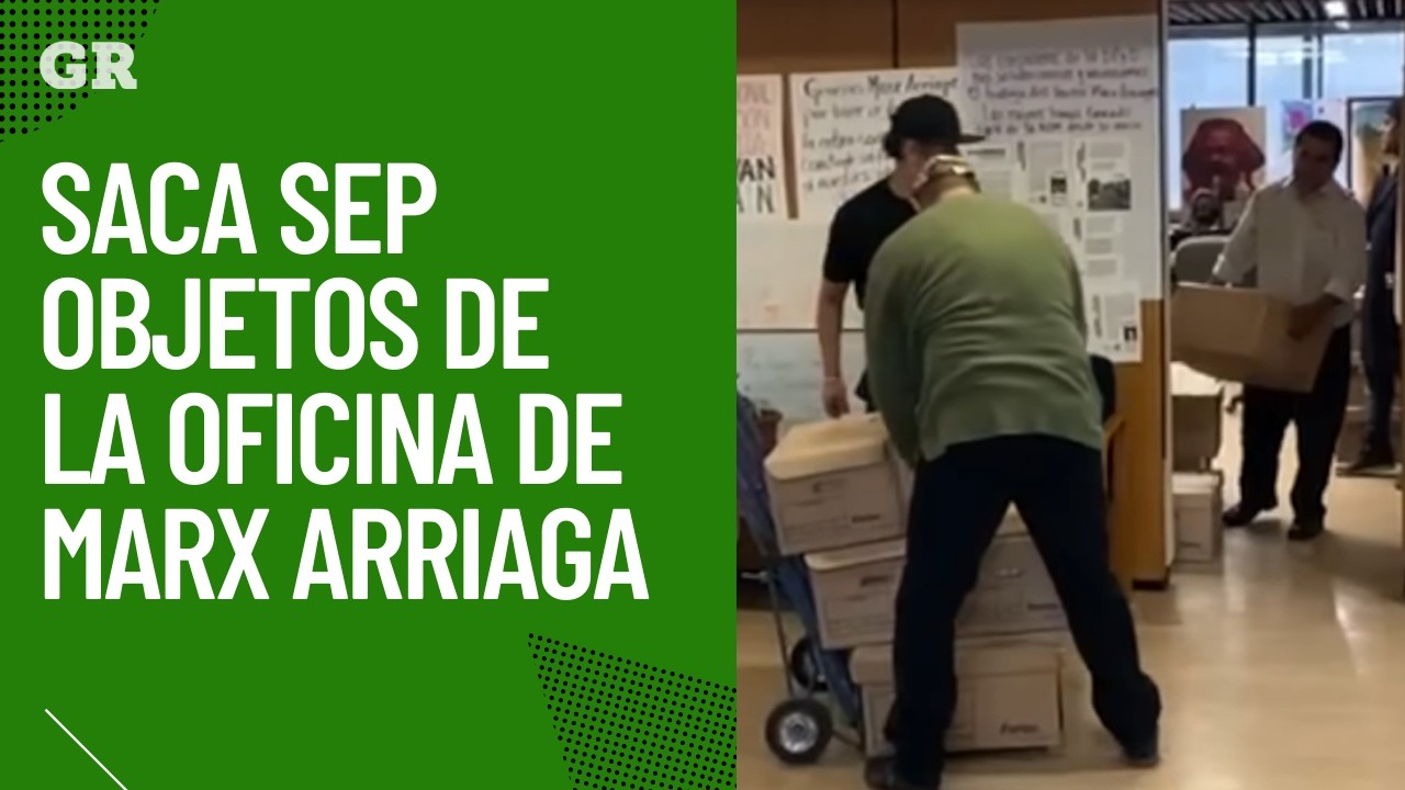 Saca SEP objetos de oficina de Marx
