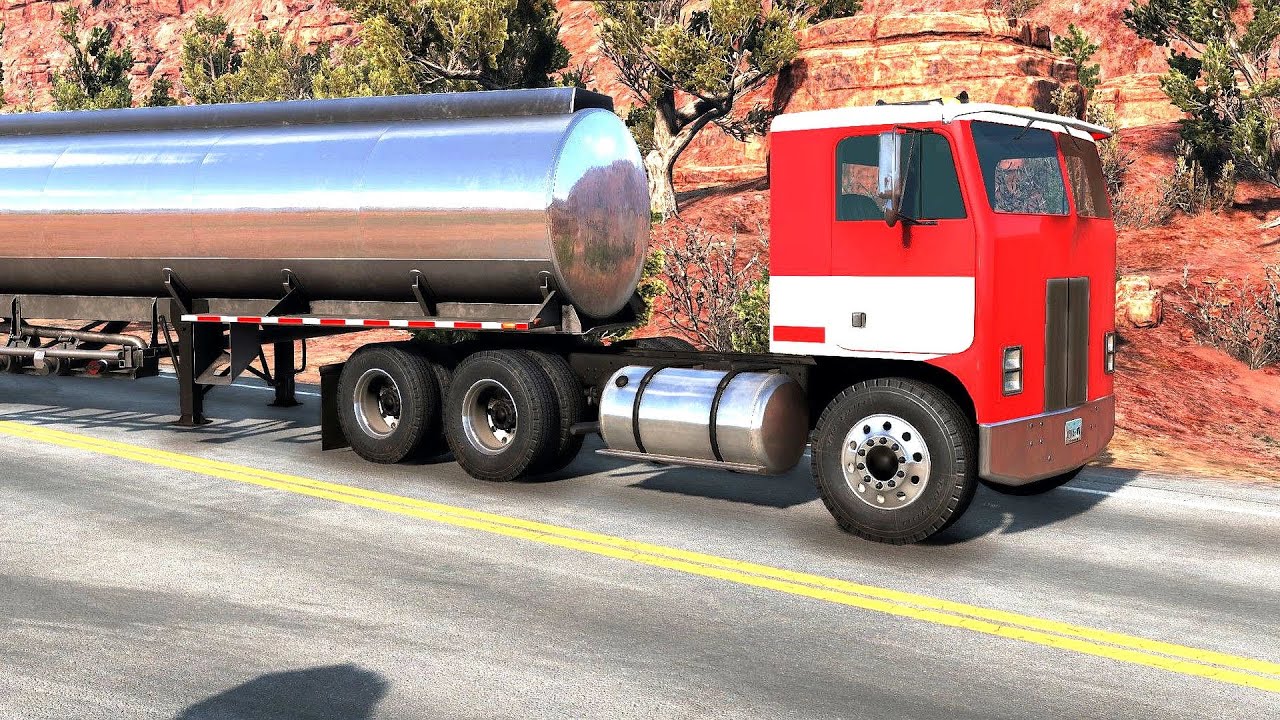 BeamNG Drive - T75 Cabover Truck Transporting Diesel
