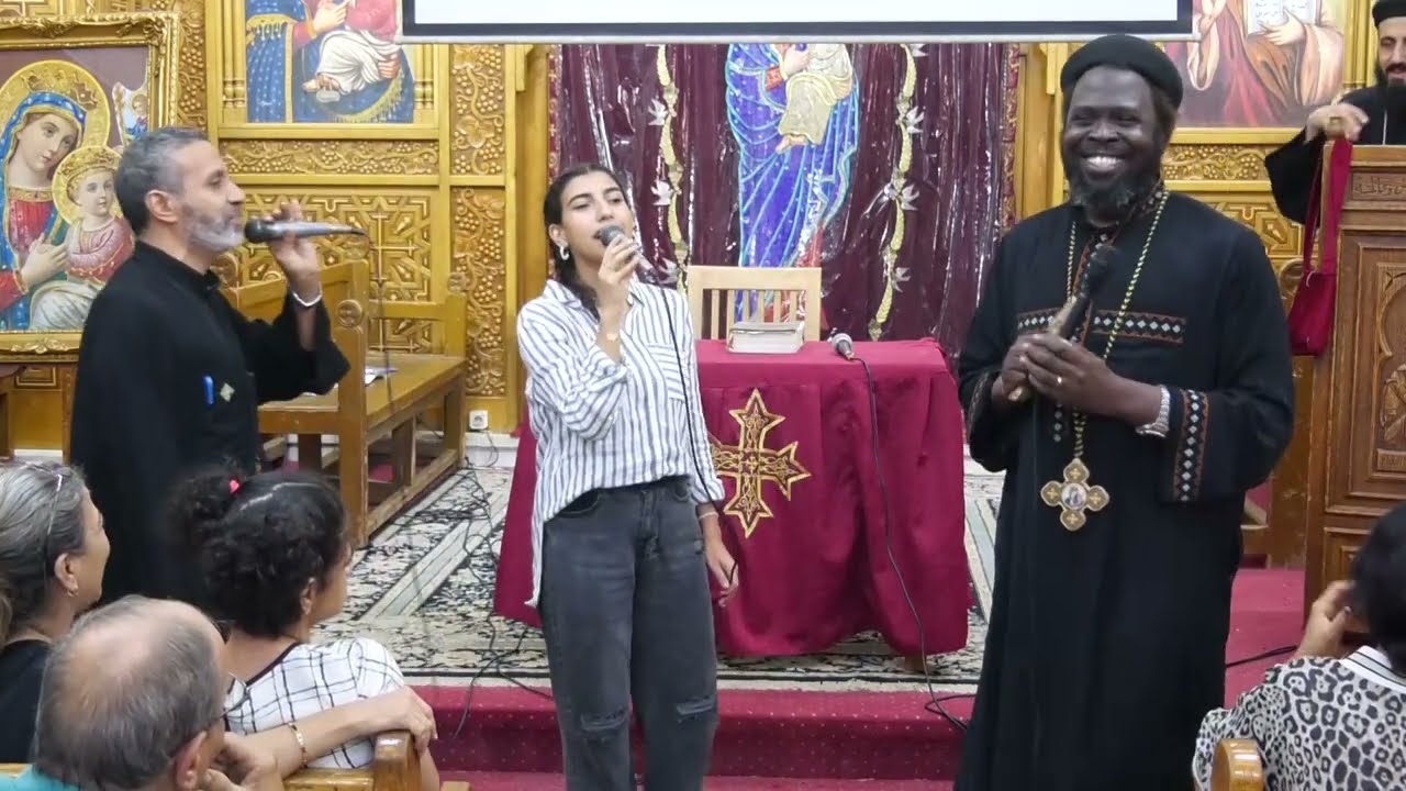 (ترنيمة رشوا الورد) 