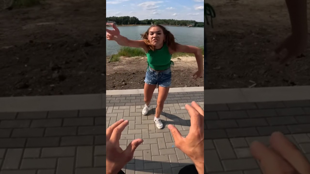 WHEN THE GIRL IS COMPLETELY CRAZY @CrazyTany  #dumitrucomanac #parkour #crazy #girl #escaping