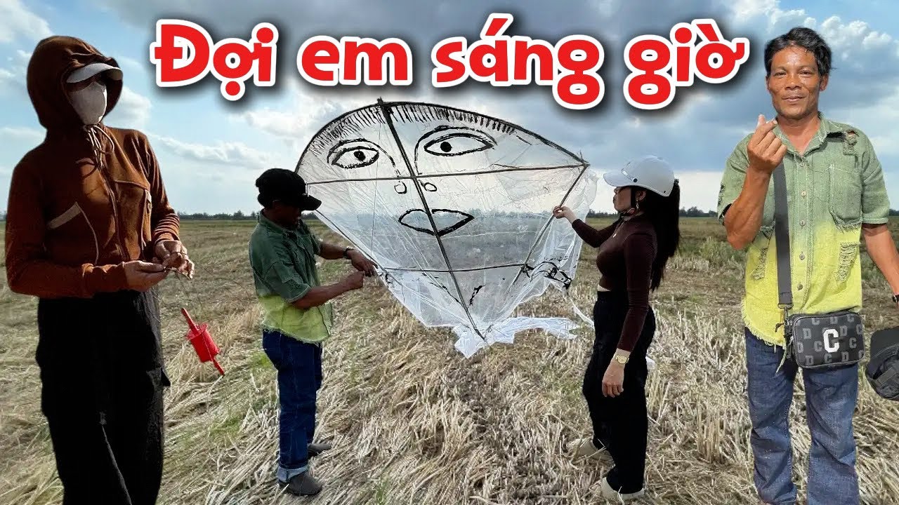 Núi leo dừa nay quá vui khi có chị gái bên cầu gió qua thăm và làm điều này ! 