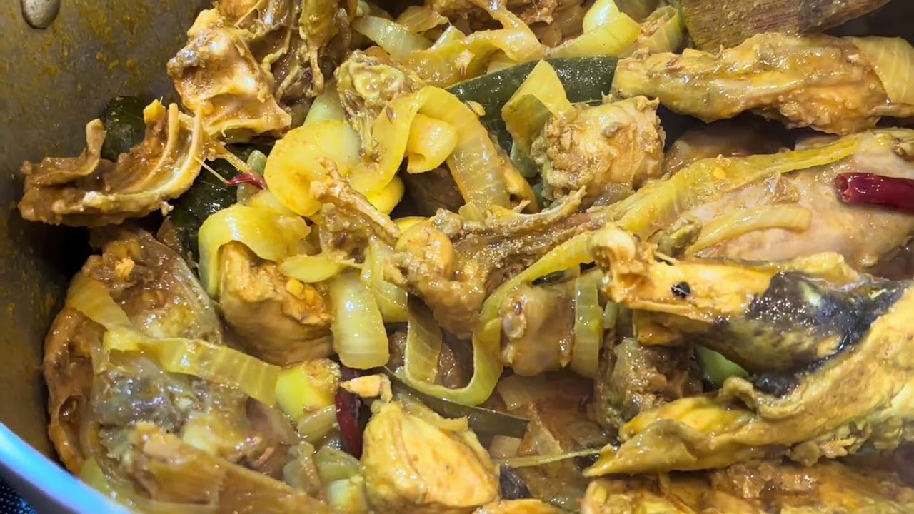 Cooking 🔥: Titir Meat Vunn And Koral Fish Vaji