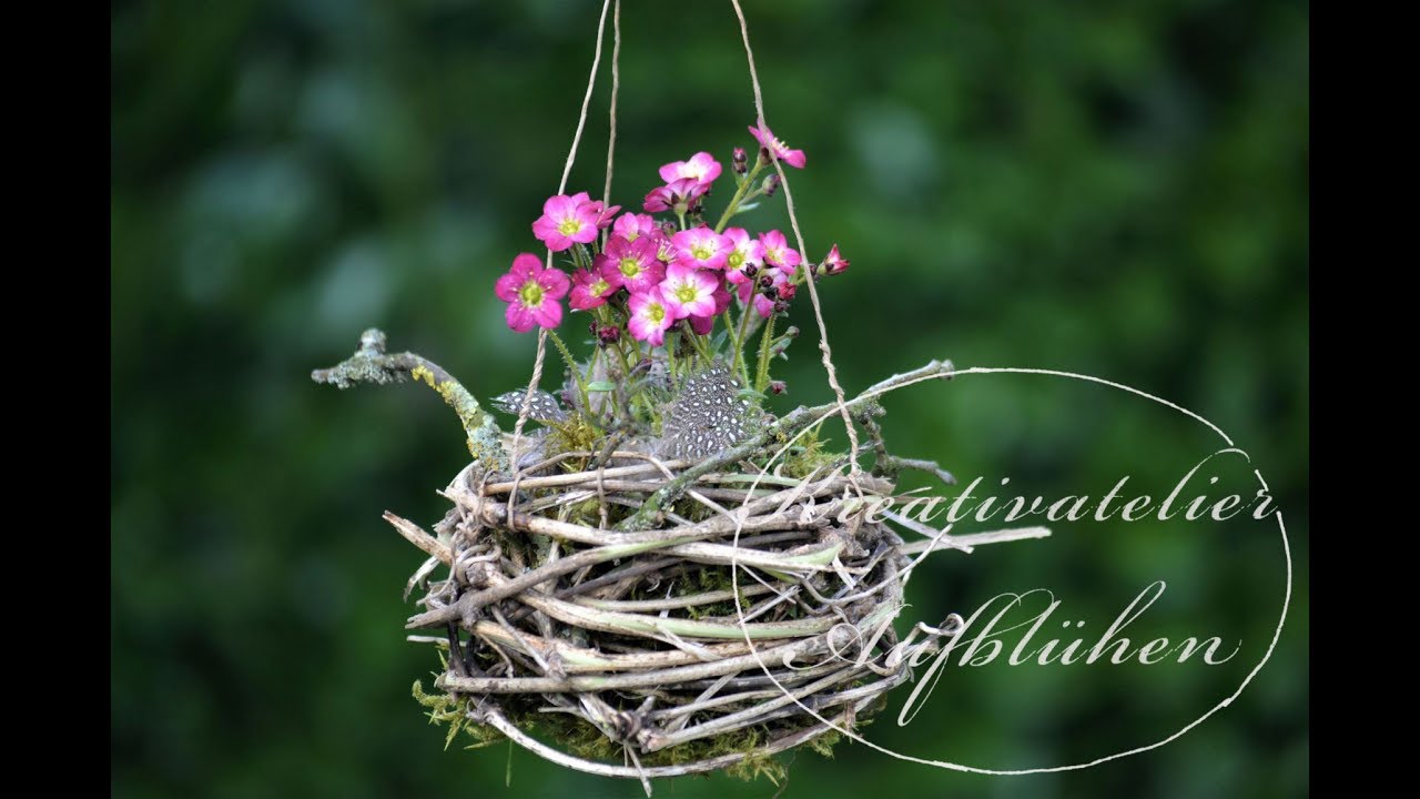 DIY-Dekoidee FRÜHLING/OSTERN: SCHWEBENDES BLUMENNEST für AUSSENDEKO