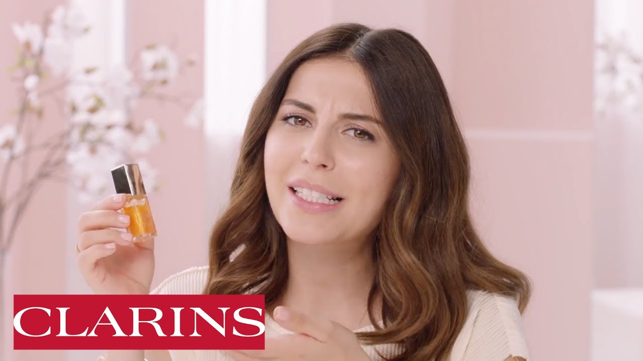 How to Achieve Beautiful Lips with Lip Comfort Oil | Simply Sona | Make-Up Tutorial | Clarins