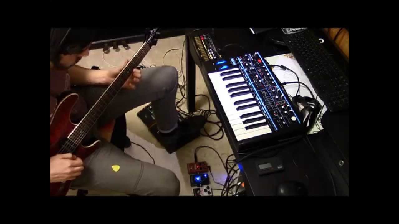 JAM 1 (Volca Beats + Bass Station 2 + Guitar + Moog Pedals)