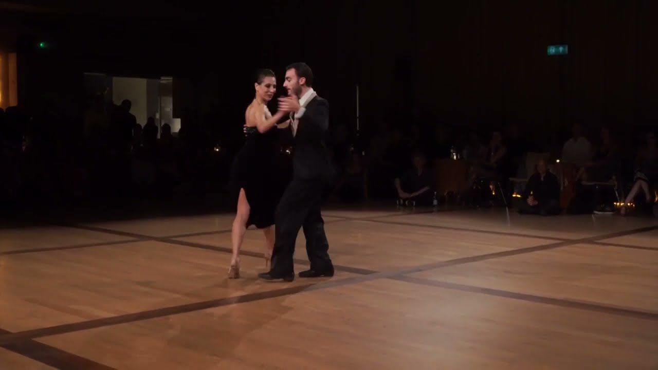 Maria Filali & Gianpiero Galdi dance Rodolfo Biagi's Viejo porton