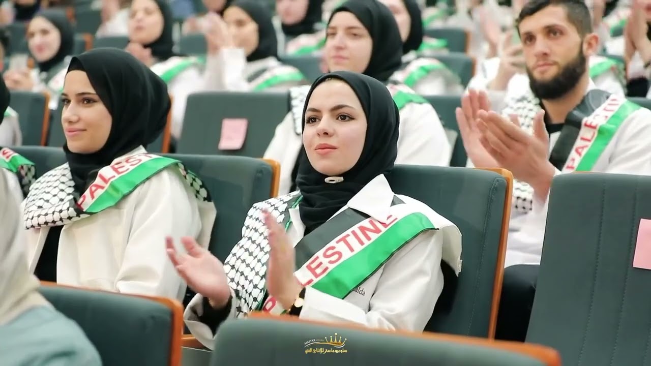 تخريج الفوج الأول من طلبة كلية التمريض في جامعة بوليتكنك فلسطين