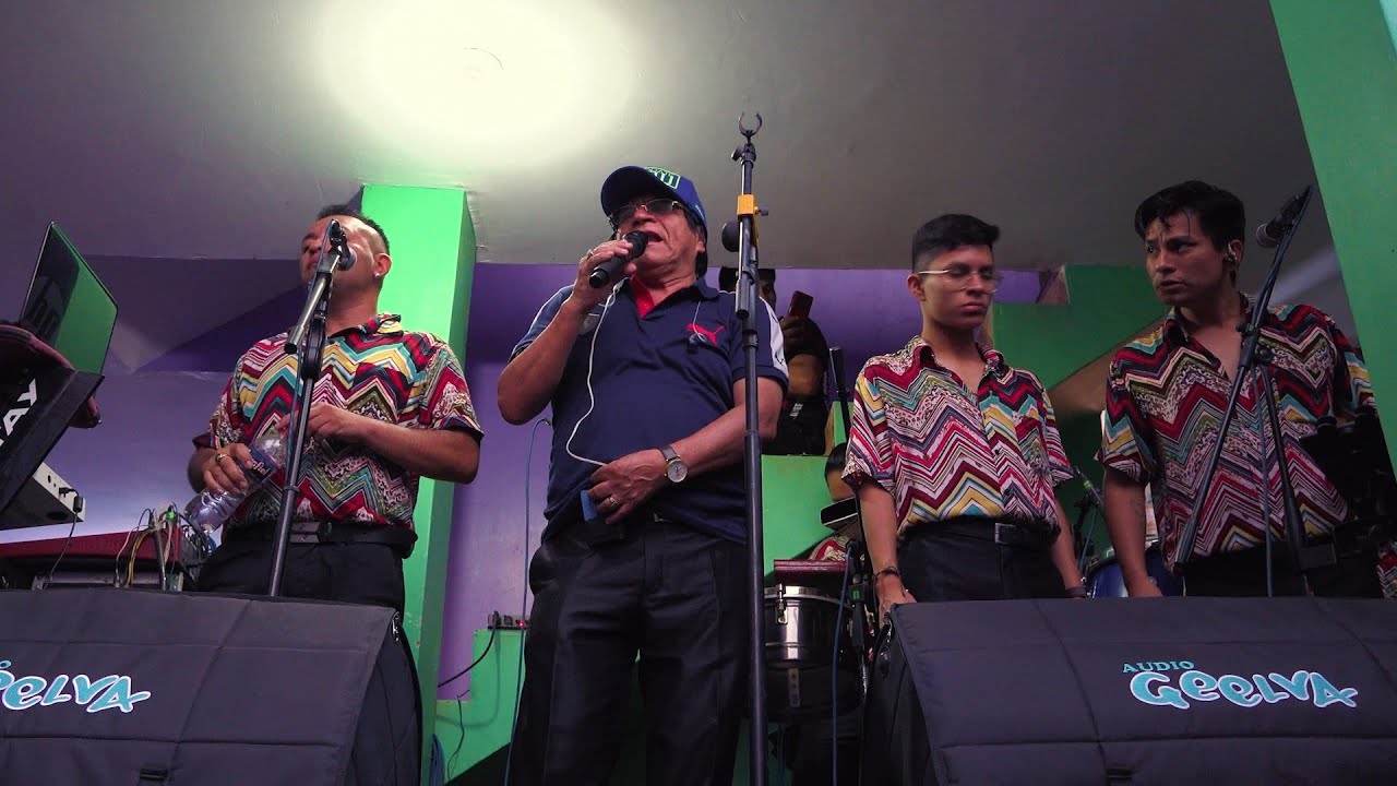 MIX CERVEZA MAS CERVEZA - CIELO GRIS DE TEODORO ARELLANO - TRUJILLO - BURGOS EDICIONES CONCIERTOS