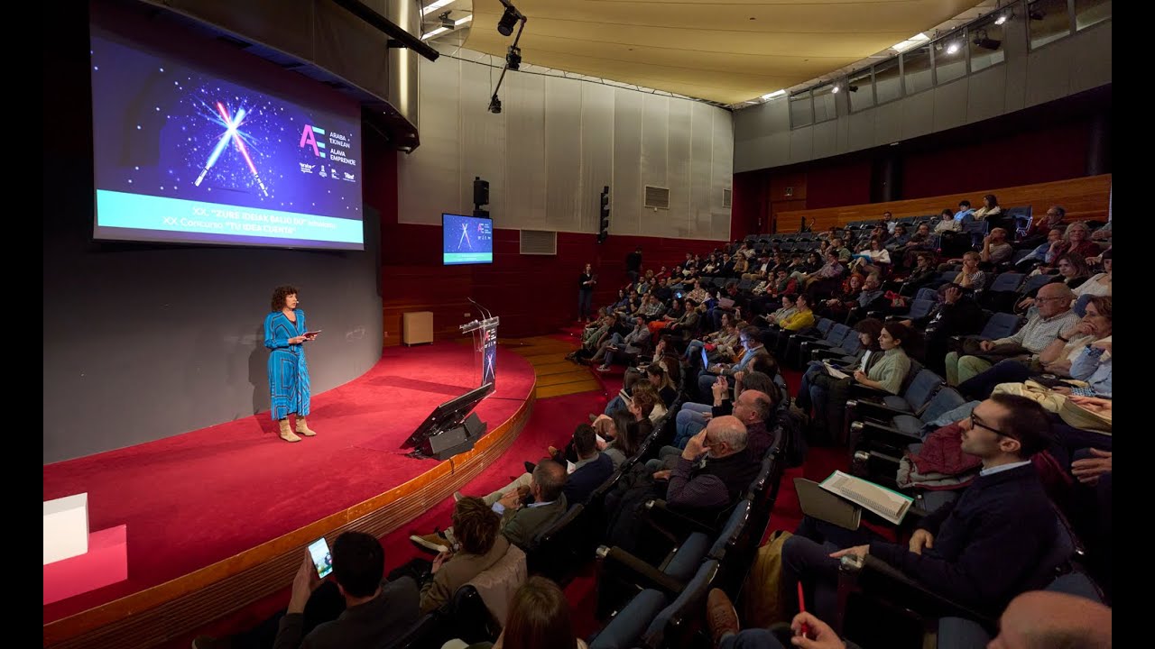 Presentación proyectos finalistas “Tu idea cuenta 2024”