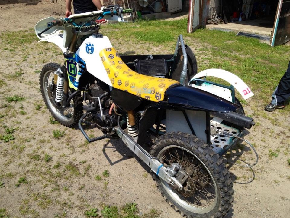 Husqvarna CR 500 mit Beiwagen