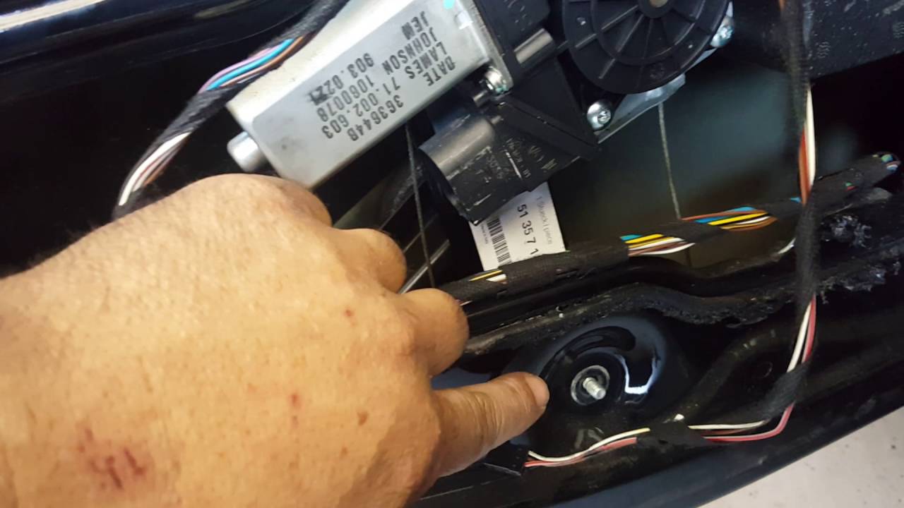 E90 bmw 3 series rear window regulator replacement how to.  328i 330