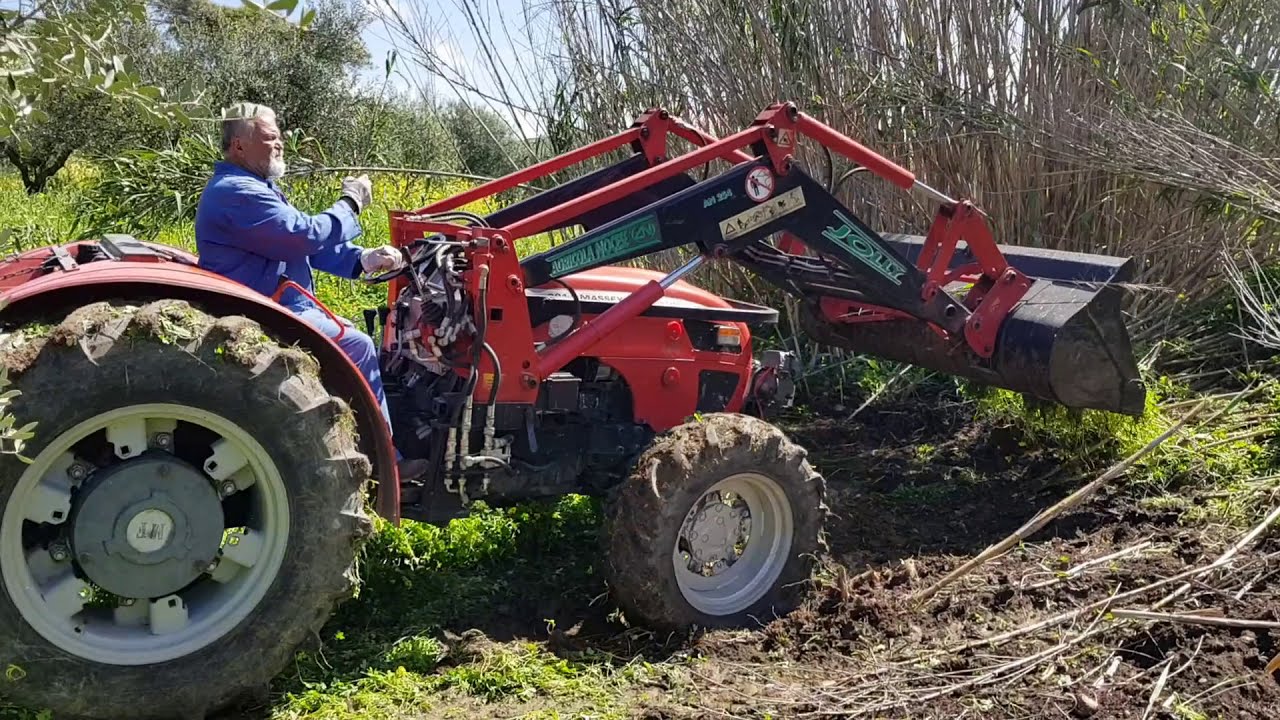 Massey Ferguson 394F