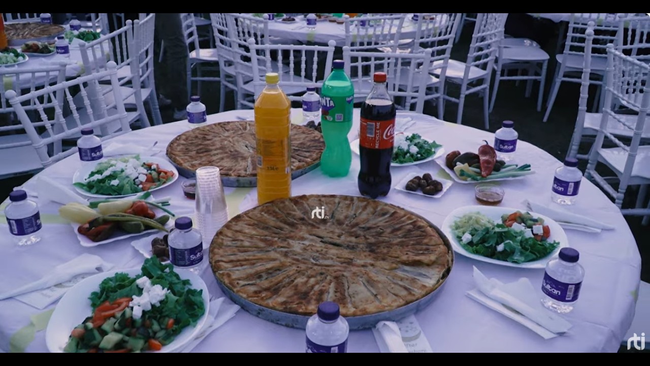 Kush tha që duhet shumë për një iftar të mirë?Iftar vetëm me flija, në Gllobar të Drenasit. | RTI