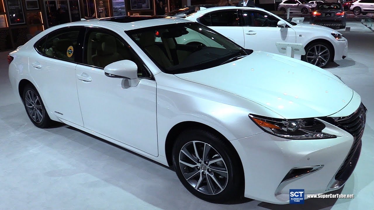 2018 Lexus ES 300h - Exterior and Interior Walkaround - 2018 Chicago Auto Show
