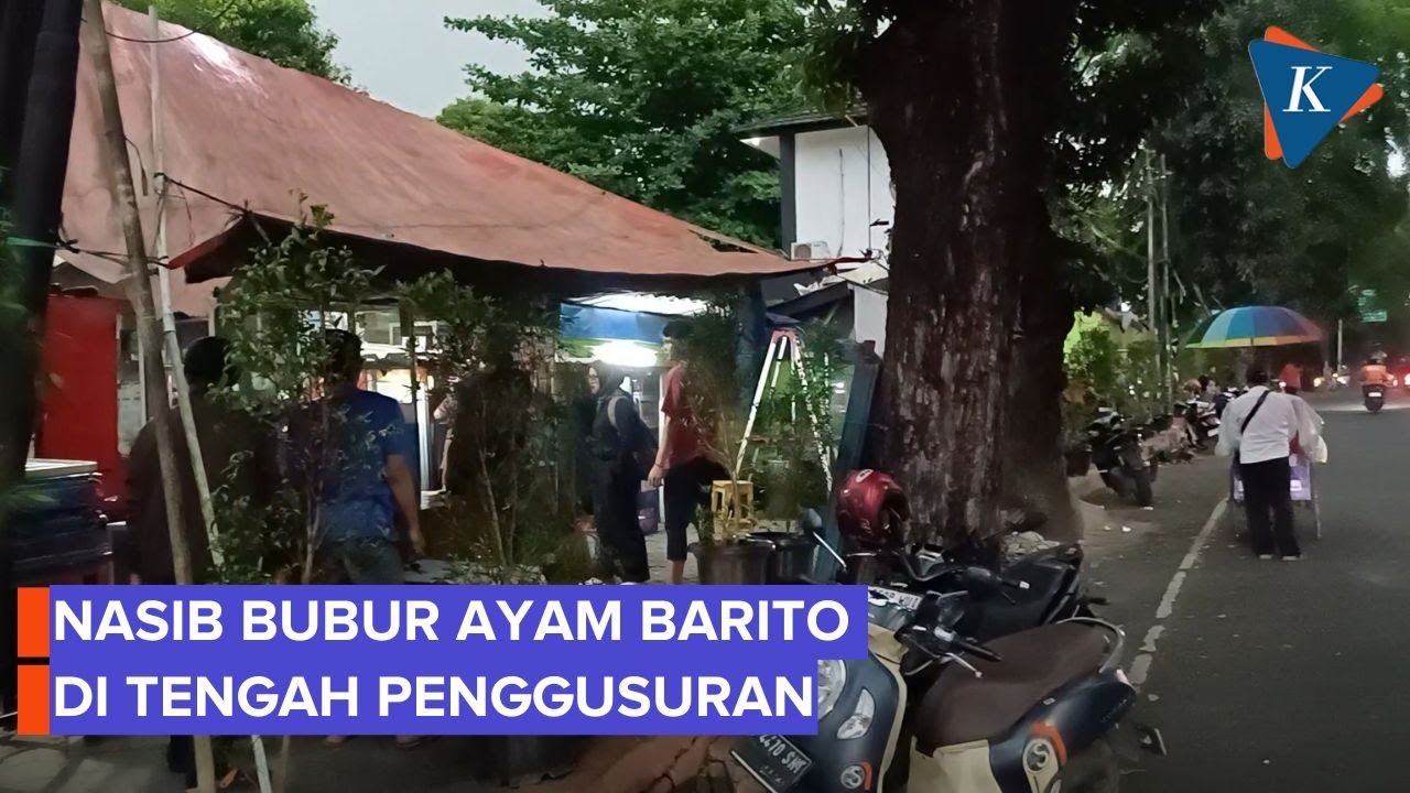 Bubur Ayam Barito Masih Bertahan di Tengah Penggusuran