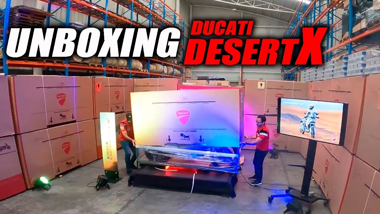 DESTAPAMOS la PRIMERA MOTO DesertX | Fullgass Ducati