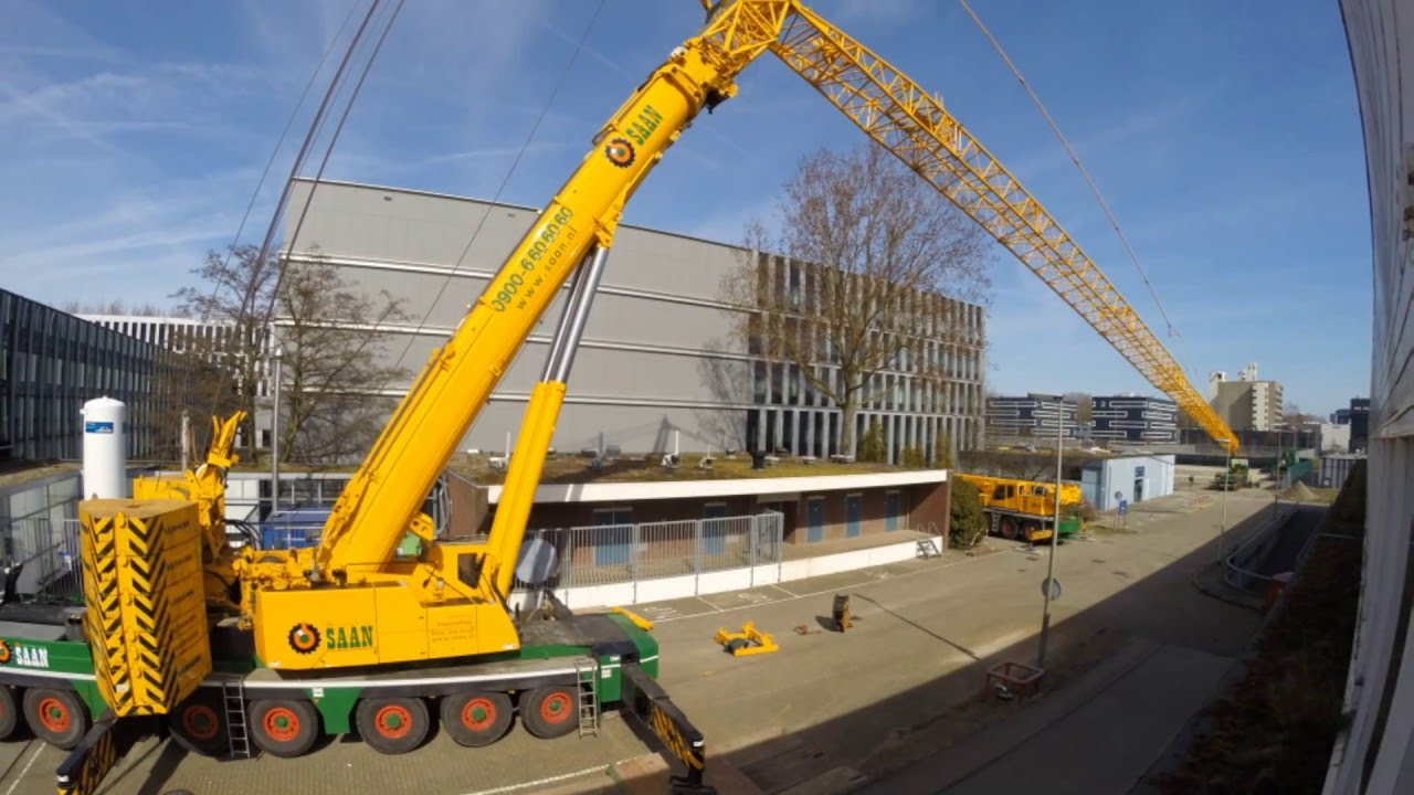Liebherr LTM 1400 + 84 meter beweegbare jib Leiden