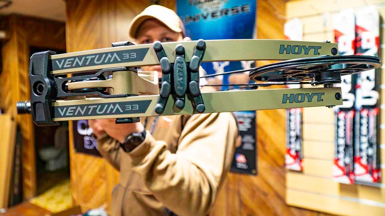 2021 HOYT VENTUM 33 REVIEW AND SPEED TEST | Super Smooth | Best Draw Cycle of 2021