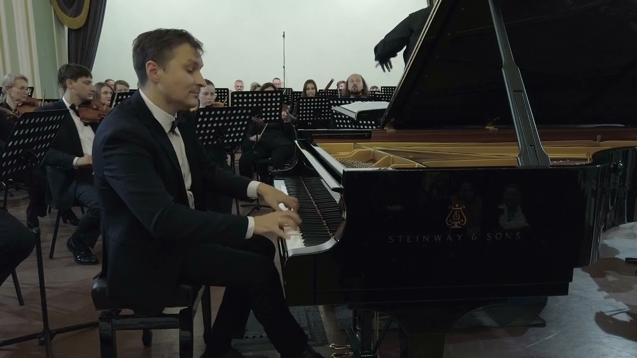 ЦФАСМАН. Концерт для фортепиано с оркестром.  Солист - Александр МАСЛОВ