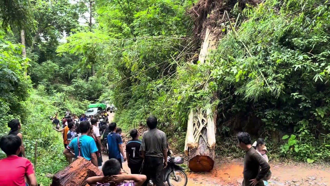 Karenni Camp 1 Road Situation in Rainy Season