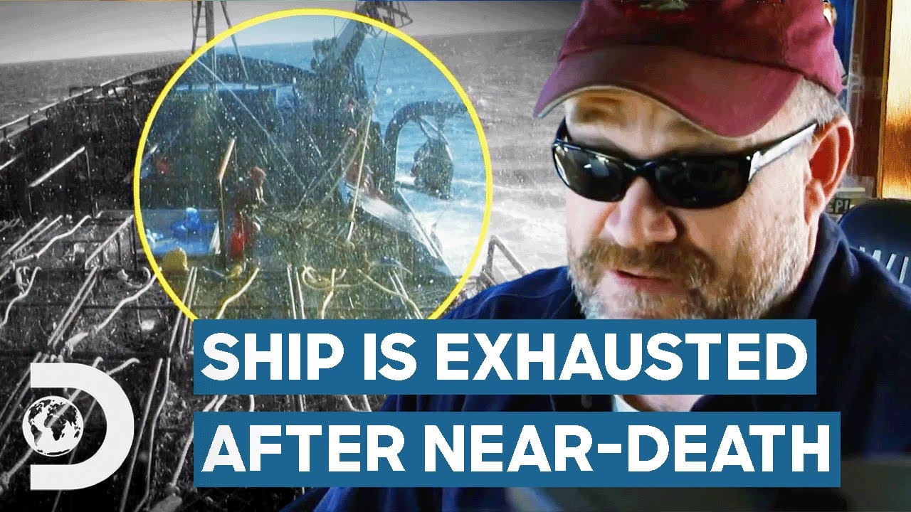 'Wizard' Crew Member Is Nearly Killed By Being Pulled Overboard! | Deadliest Catch