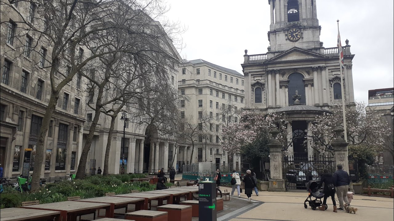 Beautiful Somerset House The Strand | London Architecture