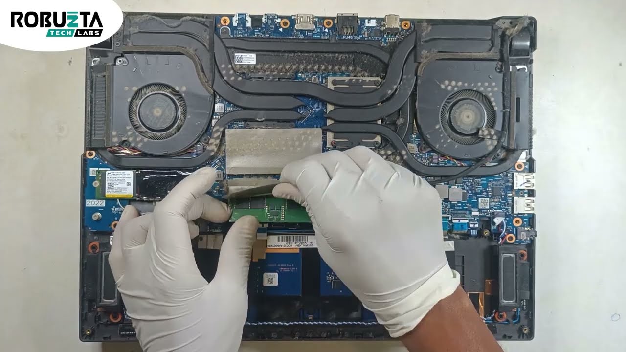 ASUS ROG Strix G15 Liquid Metal Replacement | Thermal Pads + Thermal Paste Change