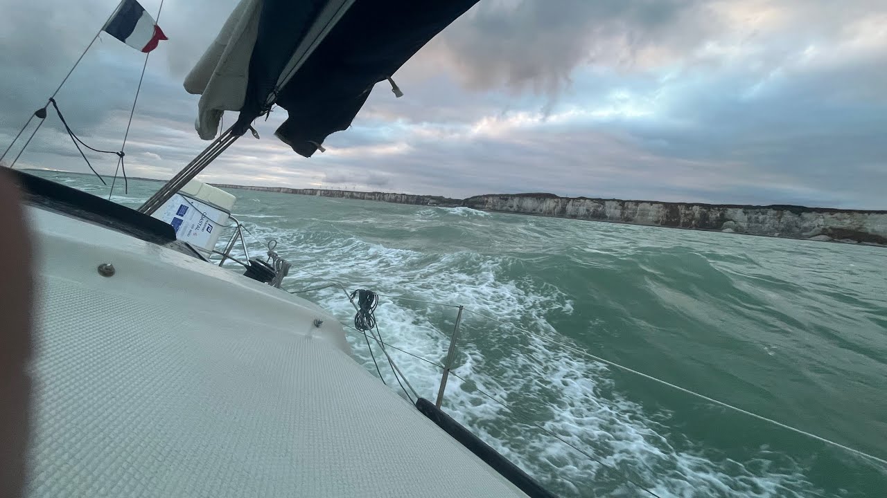 Les week-ends du GCAL : le retour St Valéry-en-Caux / Ouistreham en SPI, si le vent se calme…