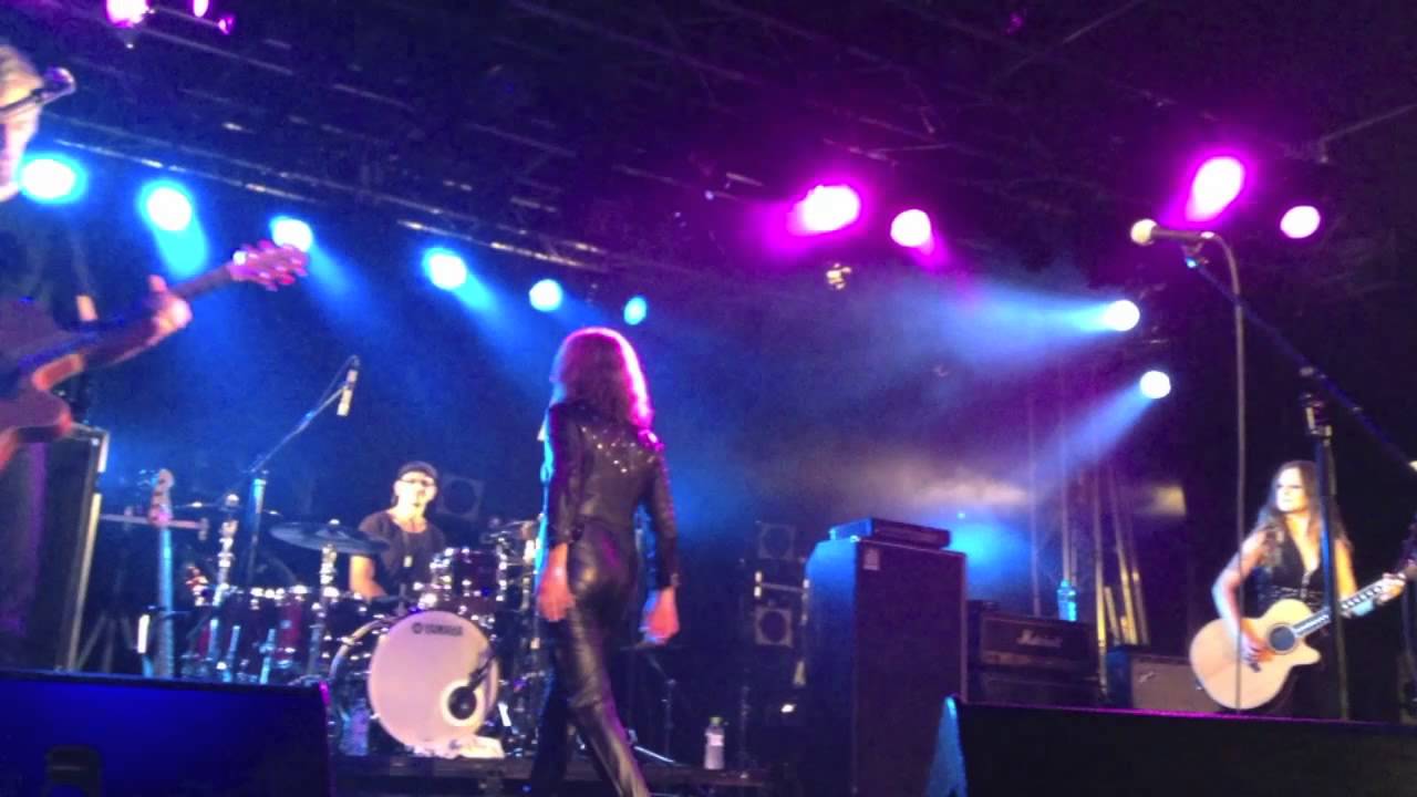 Cat Size / Suzi Quatro