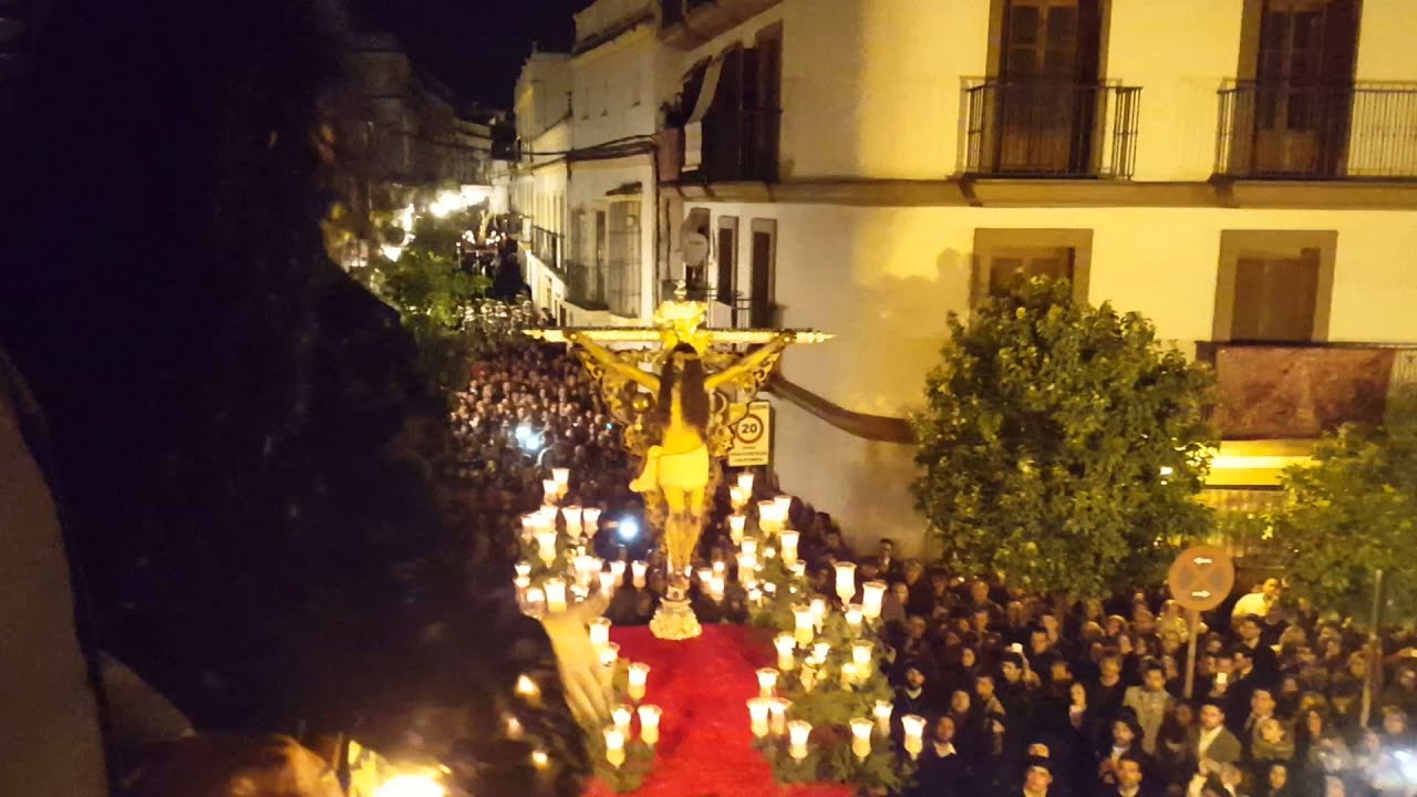 SAETA DESDE EL BALCÓN. EVA RUBICHI AL CRISTO