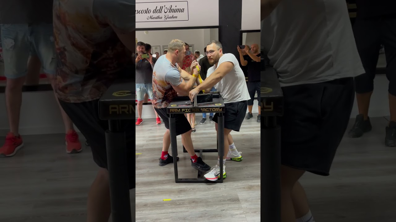 Kalinichenko vs Efe Komek
