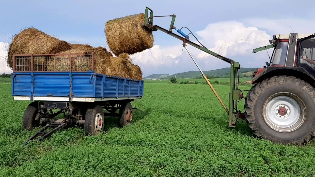 La încărcat baloti 🚜❤