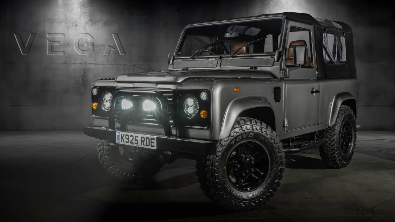 Classic Defender 90 High-End Audio Upgrade | Precision Tuning & Custom 3D Printed Enclosures